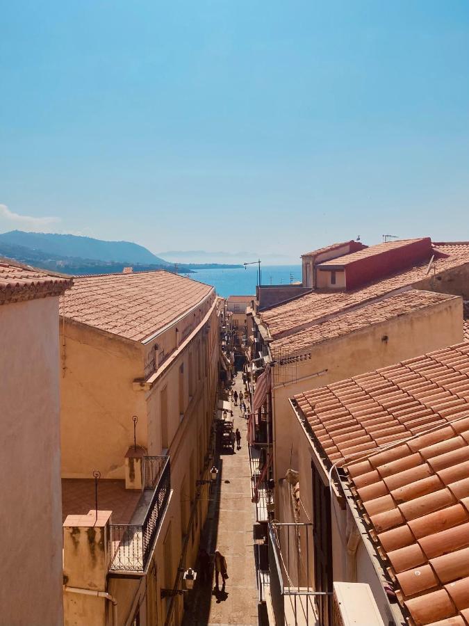 Alberti'S House Cefalu Exterior photo
