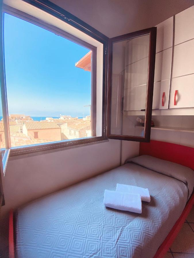 Alberti'S House Cefalu Exterior photo